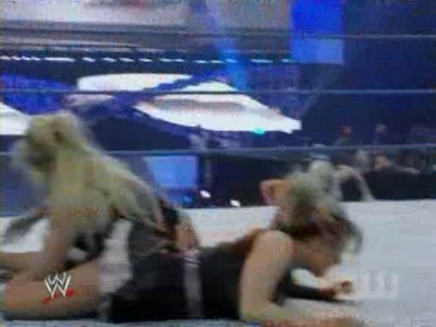 WWE_SmackDown_04_25_08_Diva_Match_XviD_avi_000245278.jpg