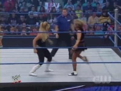 WWE_SmackDown_04_25_08_Diva_Match_XviD_avi_000309742.jpg