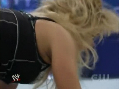 WWE_SmackDown_04_25_08_Diva_Match_XviD_avi_000321721.jpg