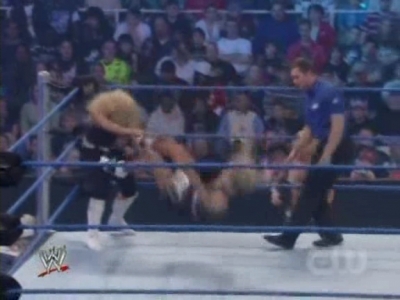 WWE_SmackDown_04_25_08_Diva_Match_XviD_avi_000331731.jpg