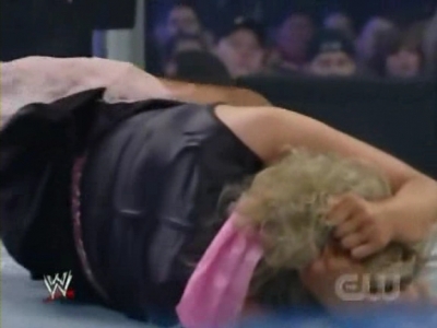 WWE_SmackDown_04_25_08_Diva_Match_XviD_avi_000334067.jpg