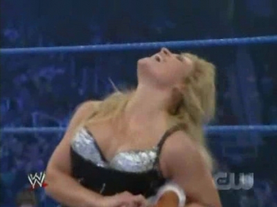 WWE_SmackDown_04_25_08_Diva_Match_XviD_avi_000350616.jpg