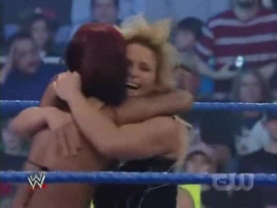 WWE_SmackDown_04_25_08_Diva_Match_XviD_avi_000363463.jpg