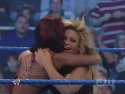 WWE_SmackDown_04_25_08_Diva_Match_XviD_avi_000364163.jpg