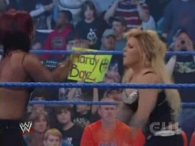 WWE_SmackDown_04_25_08_Diva_Match_XviD_avi_000370803.jpg