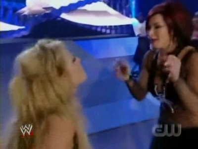 WWE_SmackDown_04_25_08_Diva_Match_XviD_avi_000392024.jpg