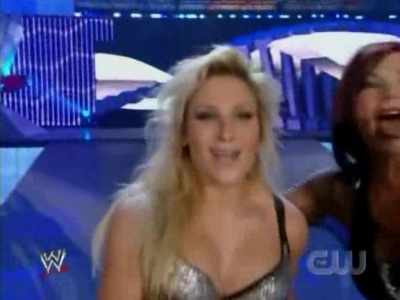 WWE_SmackDown_04_25_08_Diva_Match_XviD_avi_000397163.jpg