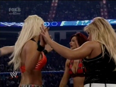 SD_06-27-08_Kelly_Kelly-Michelle_McCool-Cherry_vs_Maryse-Victoria-Natalya_avi_000056000.jpg