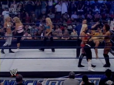SD_06-27-08_Kelly_Kelly-Michelle_McCool-Cherry_vs_Maryse-Victoria-Natalya_avi_000059160.jpg