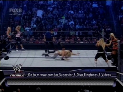 SD_06-27-08_Kelly_Kelly-Michelle_McCool-Cherry_vs_Maryse-Victoria-Natalya_avi_000105840.jpg