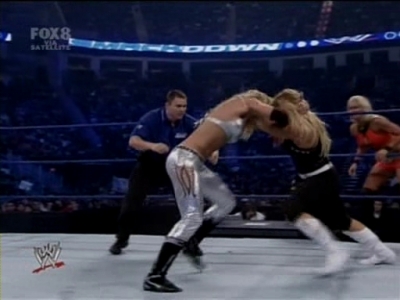 SD_06-27-08_Kelly_Kelly-Michelle_McCool-Cherry_vs_Maryse-Victoria-Natalya_avi_000177600.jpg