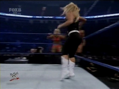 SD_06-27-08_Kelly_Kelly-Michelle_McCool-Cherry_vs_Maryse-Victoria-Natalya_avi_000187640.jpg