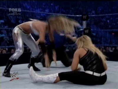 SD_06-27-08_Kelly_Kelly-Michelle_McCool-Cherry_vs_Maryse-Victoria-Natalya_avi_000190560.jpg