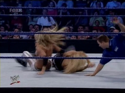 SD_06-27-08_Kelly_Kelly-Michelle_McCool-Cherry_vs_Maryse-Victoria-Natalya_avi_000195000.jpg