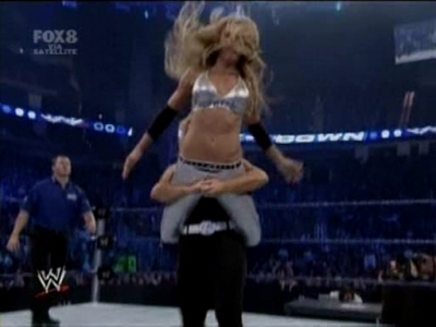 SD_06-27-08_Kelly_Kelly-Michelle_McCool-Cherry_vs_Maryse-Victoria-Natalya_avi_000206320.jpg