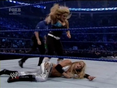 SD_06-27-08_Kelly_Kelly-Michelle_McCool-Cherry_vs_Maryse-Victoria-Natalya_avi_000212680.jpg
