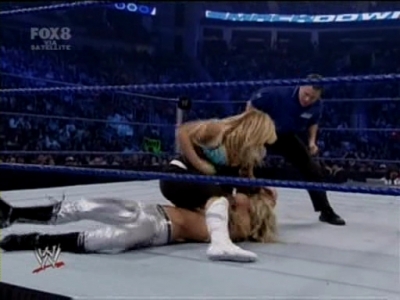 SD_06-27-08_Kelly_Kelly-Michelle_McCool-Cherry_vs_Maryse-Victoria-Natalya_avi_000213960.jpg