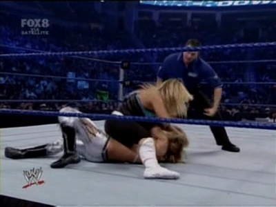 SD_06-27-08_Kelly_Kelly-Michelle_McCool-Cherry_vs_Maryse-Victoria-Natalya_avi_000214440.jpg