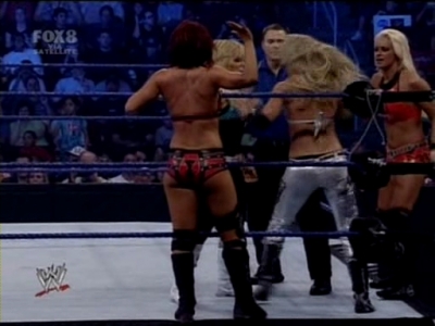 SD_06-27-08_Kelly_Kelly-Michelle_McCool-Cherry_vs_Maryse-Victoria-Natalya_avi_000226880.jpg
