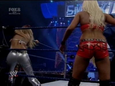 SD_06-27-08_Kelly_Kelly-Michelle_McCool-Cherry_vs_Maryse-Victoria-Natalya_avi_000230840.jpg