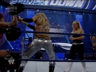 SD_06-27-08_Kelly_Kelly-Michelle_McCool-Cherry_vs_Maryse-Victoria-Natalya_avi_000236080.jpg