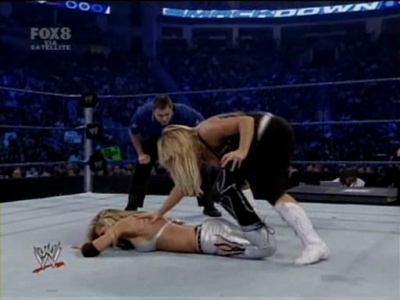 SD_06-27-08_Kelly_Kelly-Michelle_McCool-Cherry_vs_Maryse-Victoria-Natalya_avi_000254360.jpg