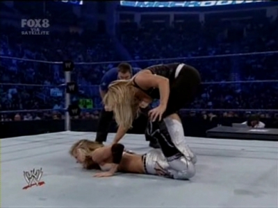SD_06-27-08_Kelly_Kelly-Michelle_McCool-Cherry_vs_Maryse-Victoria-Natalya_avi_000255040.jpg