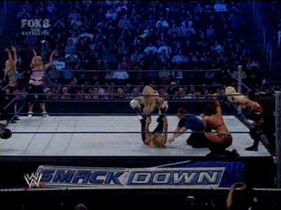 SD_06-27-08_Kelly_Kelly-Michelle_McCool-Cherry_vs_Maryse-Victoria-Natalya_avi_000273920.jpg
