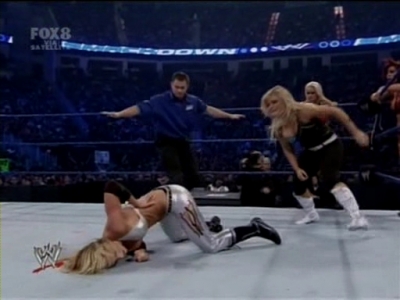 SD_06-27-08_Kelly_Kelly-Michelle_McCool-Cherry_vs_Maryse-Victoria-Natalya_avi_000283880.jpg