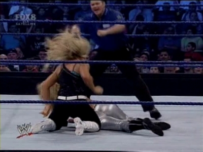SD_06-27-08_Kelly_Kelly-Michelle_McCool-Cherry_vs_Maryse-Victoria-Natalya_avi_000289040.jpg