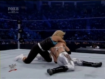 SD_06-27-08_Kelly_Kelly-Michelle_McCool-Cherry_vs_Maryse-Victoria-Natalya_avi_000295760.jpg