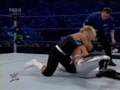 SD_06-27-08_Kelly_Kelly-Michelle_McCool-Cherry_vs_Maryse-Victoria-Natalya_avi_000297960.jpg
