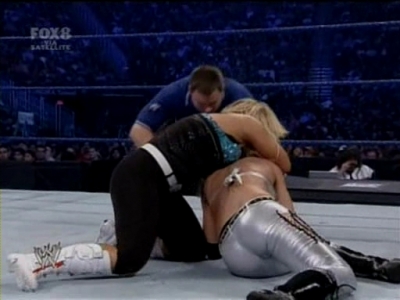 SD_06-27-08_Kelly_Kelly-Michelle_McCool-Cherry_vs_Maryse-Victoria-Natalya_avi_000299600.jpg