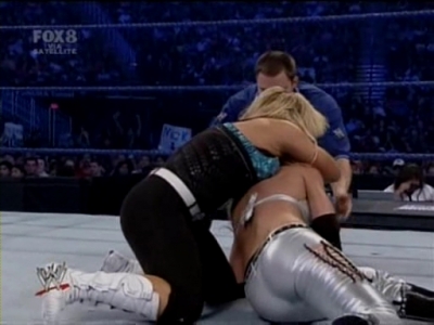 SD_06-27-08_Kelly_Kelly-Michelle_McCool-Cherry_vs_Maryse-Victoria-Natalya_avi_000301080.jpg