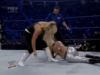 SD_06-27-08_Kelly_Kelly-Michelle_McCool-Cherry_vs_Maryse-Victoria-Natalya_avi_000311200.jpg