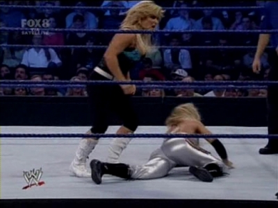 SD_06-27-08_Kelly_Kelly-Michelle_McCool-Cherry_vs_Maryse-Victoria-Natalya_avi_000312760.jpg