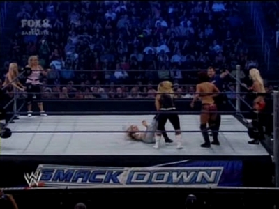 SD_06-27-08_Kelly_Kelly-Michelle_McCool-Cherry_vs_Maryse-Victoria-Natalya_avi_000316640.jpg