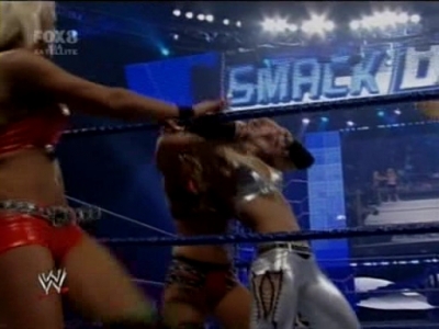 SD_06-27-08_Kelly_Kelly-Michelle_McCool-Cherry_vs_Maryse-Victoria-Natalya_avi_000341520.jpg