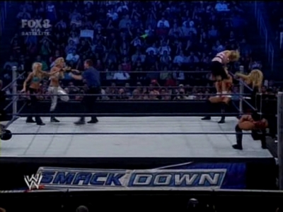 SD_06-27-08_Kelly_Kelly-Michelle_McCool-Cherry_vs_Maryse-Victoria-Natalya_avi_000412480.jpg