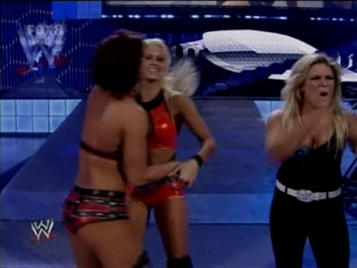 SD_06-27-08_Kelly_Kelly-Michelle_McCool-Cherry_vs_Maryse-Victoria-Natalya_avi_000460200.jpg