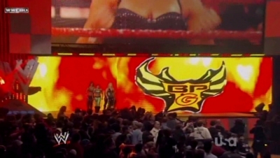 WWE_Raw_04_28_08_Diva_Match_XviD_avi_000052085.jpg