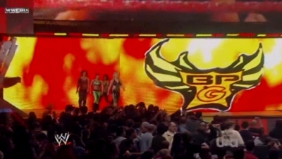 WWE_Raw_04_28_08_Diva_Match_XviD_avi_000052585.jpg