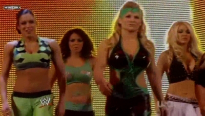 WWE_Raw_04_28_08_Diva_Match_XviD_avi_000055255.jpg