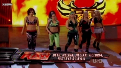 WWE_Raw_04_28_08_Diva_Match_XviD_avi_000060660.jpg