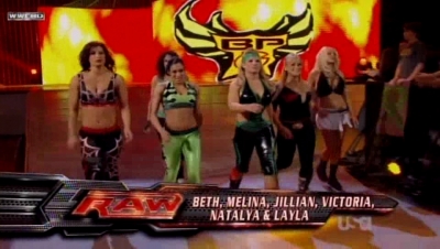 WWE_Raw_04_28_08_Diva_Match_XviD_avi_000061628.jpg