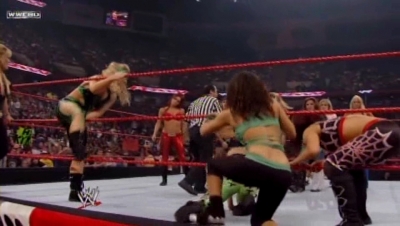WWE_Raw_04_28_08_Diva_Match_XviD_avi_000070103.jpg