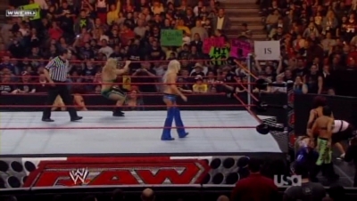 WWE_Raw_04_28_08_Diva_Match_XviD_avi_000094694.jpg