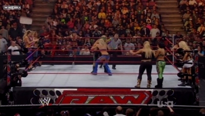 WWE_Raw_04_28_08_Diva_Match_XviD_avi_000123123.jpg