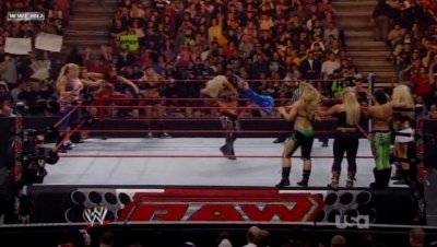 WWE_Raw_04_28_08_Diva_Match_XviD_avi_000153520.jpg
