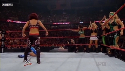 WWE_Raw_04_28_08_Diva_Match_XviD_avi_000166900.jpg
